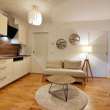 Luma Apartment Near Schonbrunn With Parking Wien Exterior foto